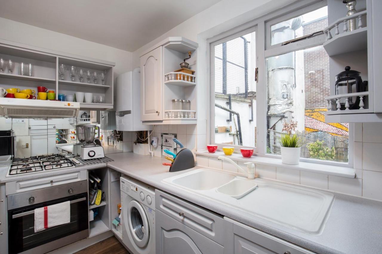 Modernised Apartments 1 And 2 Bedrooms Option Terrace And Balcony High Street London Exterior photo