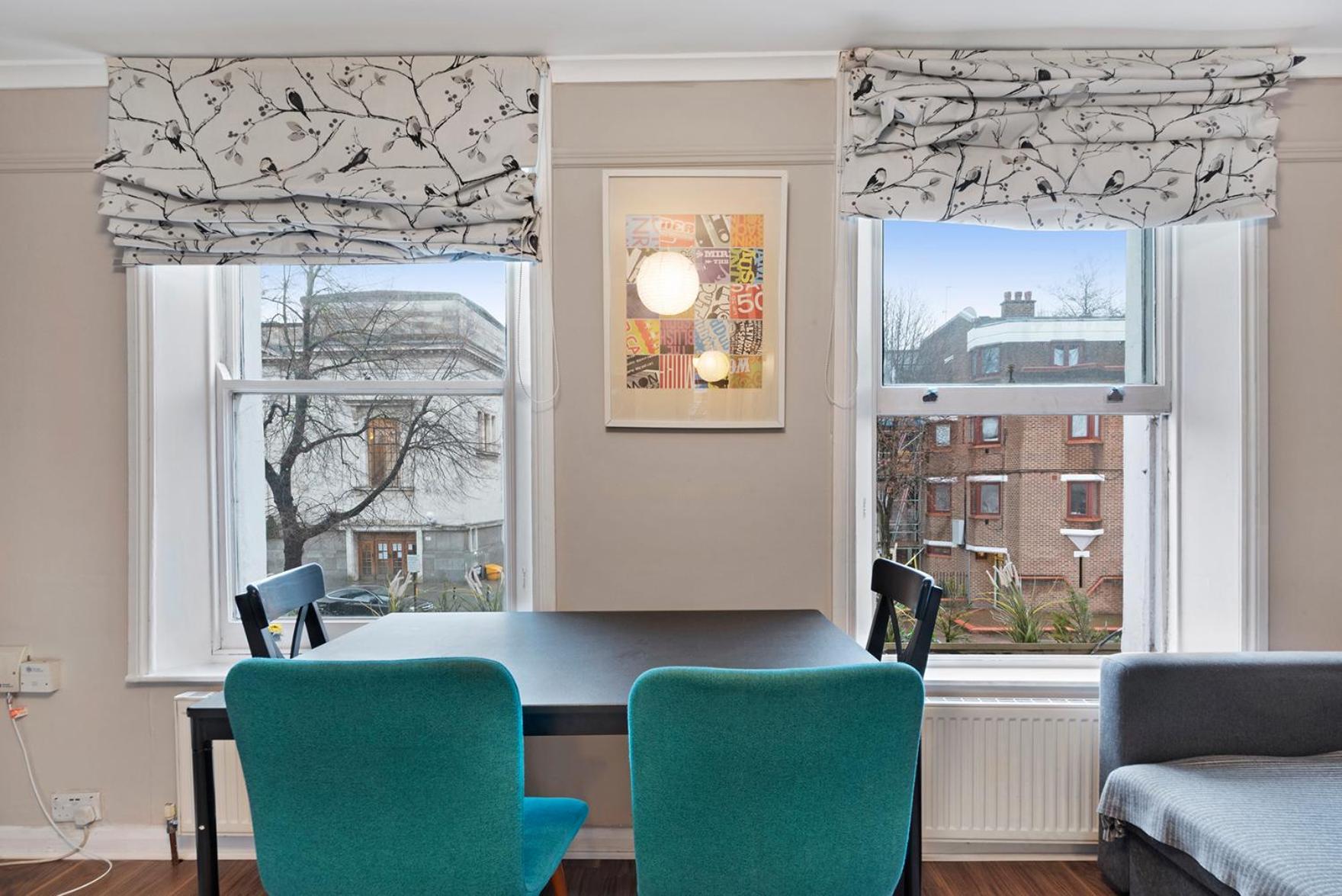 Modernised Apartments 1 And 2 Bedrooms Option Terrace And Balcony High Street London Exterior photo