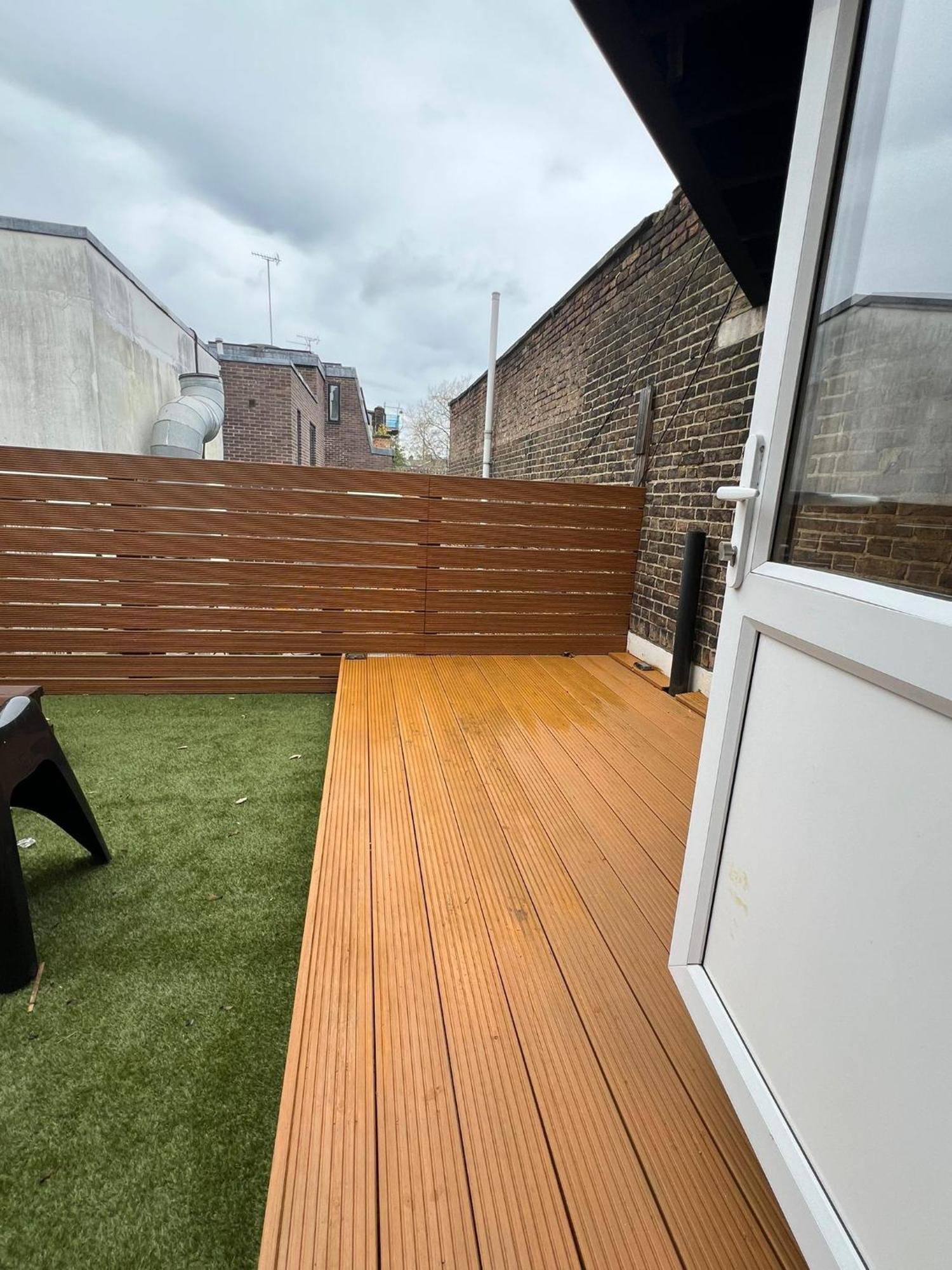 Modernised Apartments 1 And 2 Bedrooms Option Terrace And Balcony High Street London Exterior photo
